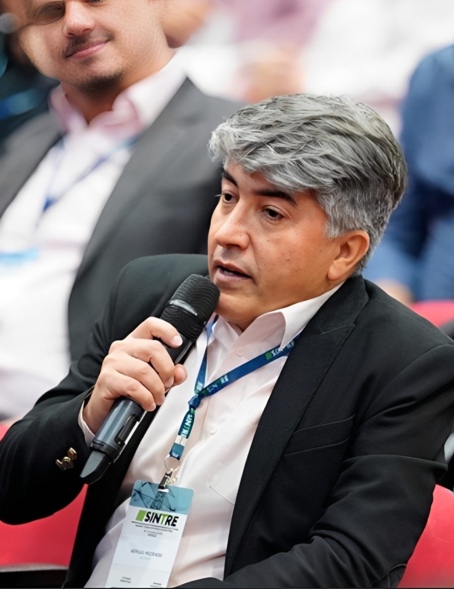 Sérgio Rezende em painel SINTRE